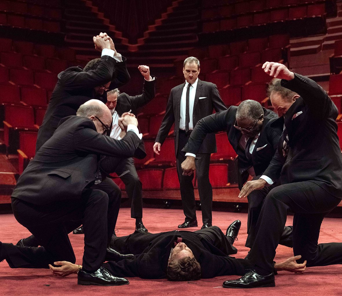 Julius Caesar de Shakespeare, mis en scène par Arthur Nauzyciel, au Grand Théâtre